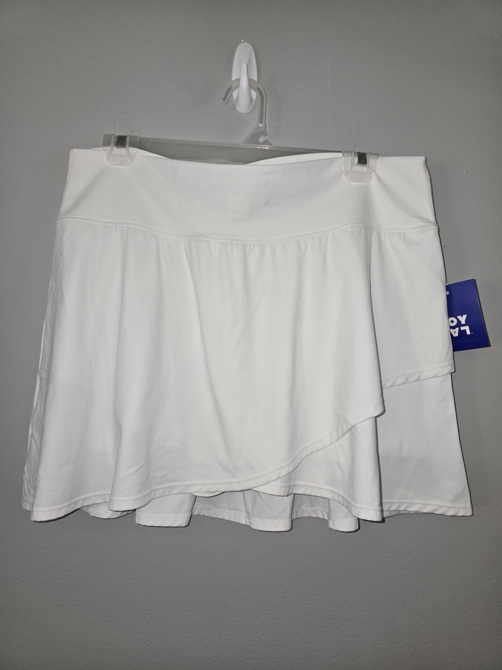 JoyLab White Layered Athletic Skort And Black Boxy Crop Top - Picture 2 of 13